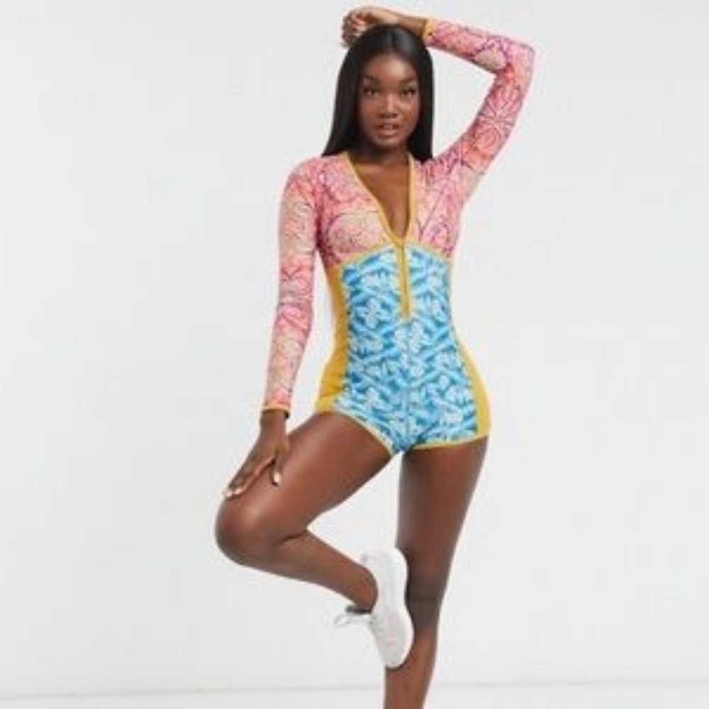 ✨SOLD✨ NWOT FP Movement Take A Plunge Bodysuit - Picture 6 of 8